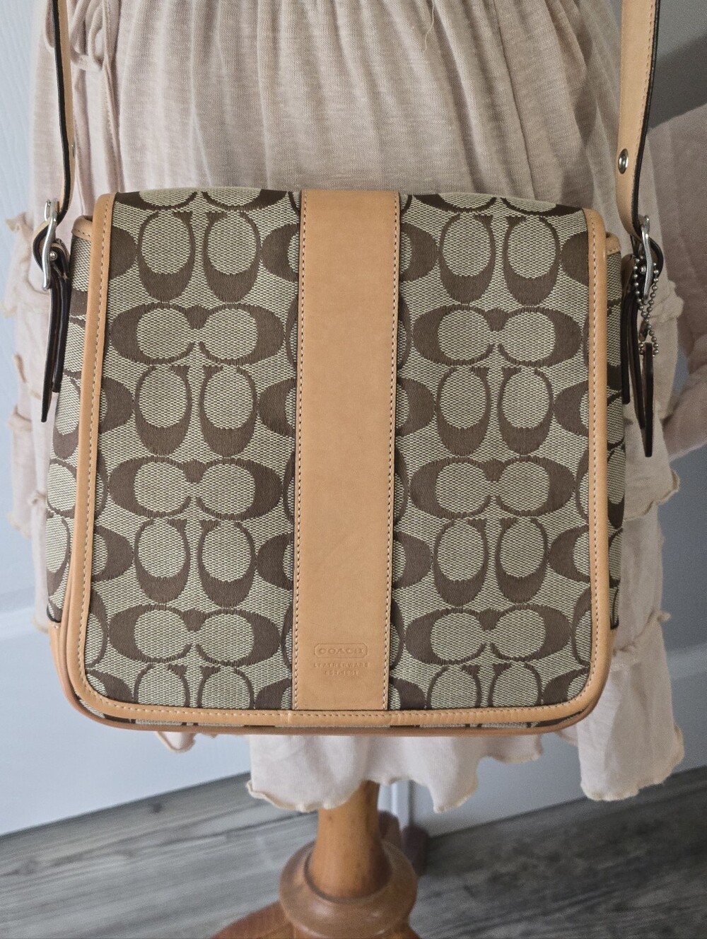Coach Signature Canvas Messenger Crossbody Bag 2003 Vintage - Picture 4 of 14